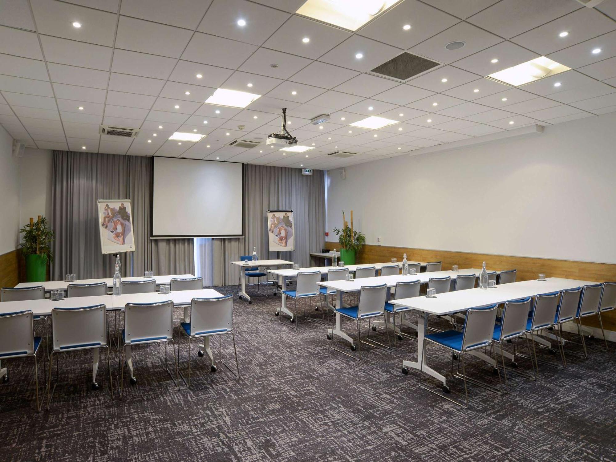 Novotel Toulouse Purpan Aeroport Экстерьер фото